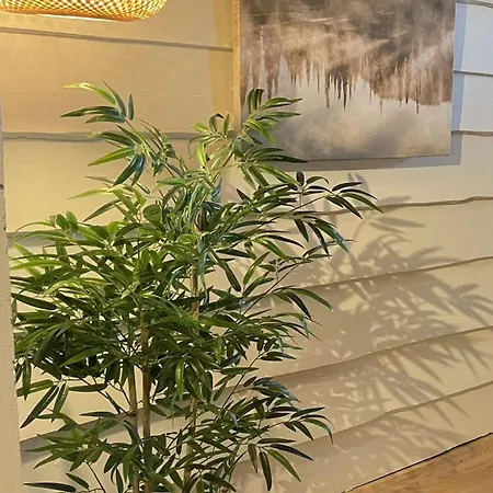 Very Centrally Located In With Free Parking * トロムソ